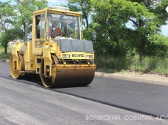 Мэрия Волжского призывает дачников Зеленого сохранить новый асфальт
