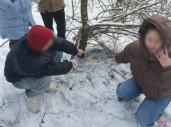 Молодые волжане с крупной партией мефедрона задержаны полицией