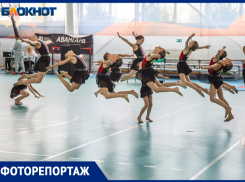 В Волжском впервые прошел крупный фестиваль по чир-спорту