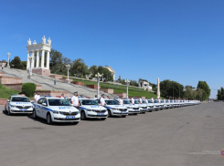 Автоинспекция Волжского пополнилась новенькими машинами Skoda Octavia