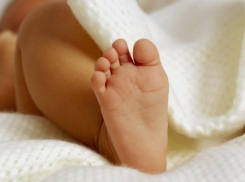  Под Волгоградом 2-месячный малыш захлебнулся рвотой из-за проспиртованного грудного молока