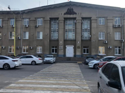 Чиновникам и депутатам продлили срок сдачи сведений о доходах