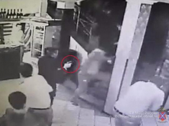 Волгоградца расстреляли в кафе в самом центре города 