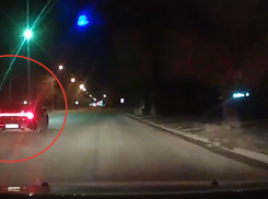 Погоня ДПС за 19-летним без прав попала на видео в Волжском