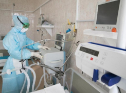 Заболевших больше, чем в Волгограде: в Волжском стравит страшные рекорды COVID-19