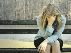 В Ленинском районе 28-летняя девушка вступила в интимную связь с подростком-сиротой