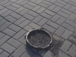 Опасную наноурну в Волжском коммунальщики присыпали землей 