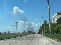 В Среднеахтубинском районе объяснили причину столба черного дыма у Волги
