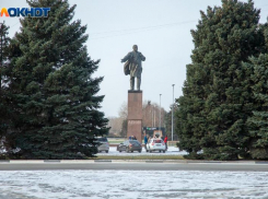 Адский гололед и первые в году заморозки: погода на субботу в Волжском