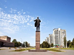 Жаркую пятницу до +26 градусов пообещали волжанам 