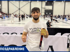 Чемпион мира и тренер из Волжского Али Лорсанов празднует день рождения