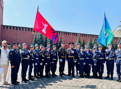 Курсанты из Волжского прошли по Красной площади в День ВДВ