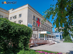 В Волжском у 15-летней девушки диагностировали новообразование: врачи успешно завершили лечение