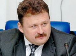 Волгоградскую облдуму покидает Ангар Полицимако