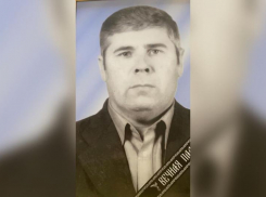 «Поставили COVID-19, но вскрытие не показало болезни»: девушка считает, что ее отца до смерти залечили в Волжском