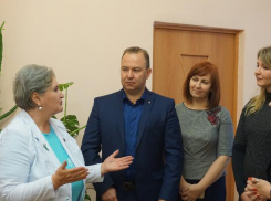 В Волжском «серебряные» волонтеры обрели свой дом