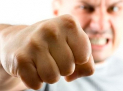 Волжанин жестоко избил 51-летнюю знакомую