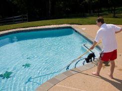 Топ советов от «Блокнота»: как можно почистить бассейн