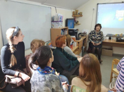 В Волжском логопед-дефектолог просвещает родителей