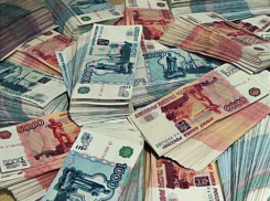 Волжане могут увидеть 100-рублёвую пластиковую банкноту в 2018 году