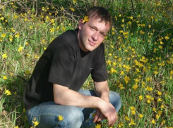 Позитивного Николая Русанова поздравляют друзья и родные