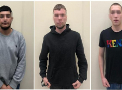 Орудовали в Волжском и других городах региона: полиция поймала банду серийных грабителей