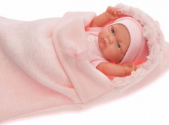 Молодой отец, ударивший семимесячную дочь кулаком, задержан в Волжском