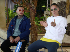 Мы добились популярности через постель, - Quest Pistols Show в Волжском