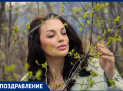 Юбилей отмечает директор «Блокнот Волжский»