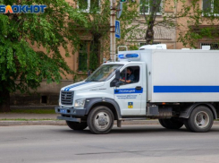 Неизвестный напал на сотрудниц завода в Волгограде