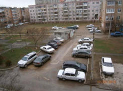 Уже ставший героем неравнодушный житель Волжского нацелил свой рупор на Бочарова 