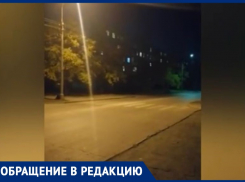 «При мне чуть двоих не сбили», - жители о пешеходном переходе в Волжском