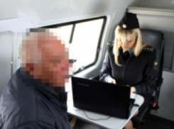 Автомобиль волжанина арестовали за долг в сумме 30 тысяч