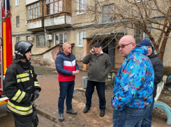 Был взрыв: глава Волжского побывал на месте происшествия 