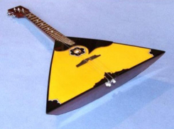 День балалайки в Волжском будет очень жарким