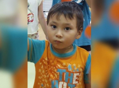 Радмира предала родная мать, но он не потерял надежду найти родителей