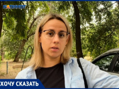 В невыносимой вони 2 месяца живут волжане из-за прорыва трубы в подвале
