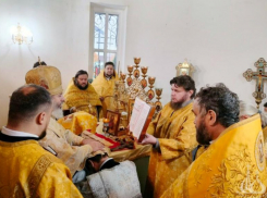 Чин освящения храма Серафима Саровского провели в Волжском