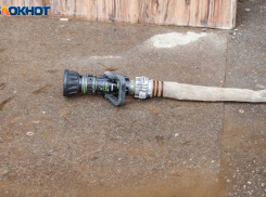 Автомобиль загорелся из-за замыкания недалеко от Волжского