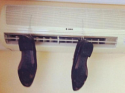 Советы от «Блокнота»: сушим обувь наполнителем кошачьих лотков