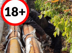 Мужчина скончался на глазах у детей возле школы в Волжском