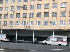 Продержали 3 часа в подсобке: волжанка рассказала, как ждала помощи с невыносимой болью в Фишера