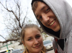 Друзья из Волгограда пешком добрались из города-героя до Баскунчака