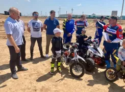 Глава Волжского обсудил новую трассу для мотокросса и развитие велоинфраструктуры 