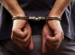 В квартире у 23-летнего волжанина обнаружили 10 килограммов наркотиков 