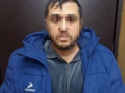 В Волжском задержали мошенника, обманувшего отца в поисках пропавшего сына