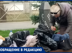 Уличные торговцы оккупировали лавочки на аллее в Волжском