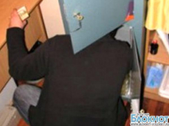 В Волжском ограбили бар