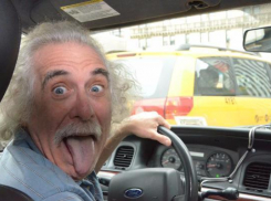 Волгоградские таксисты заговорят на английском