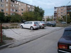 Война между автолюбителями и неравнодушным жителем в Волжском продолжается: кто победит